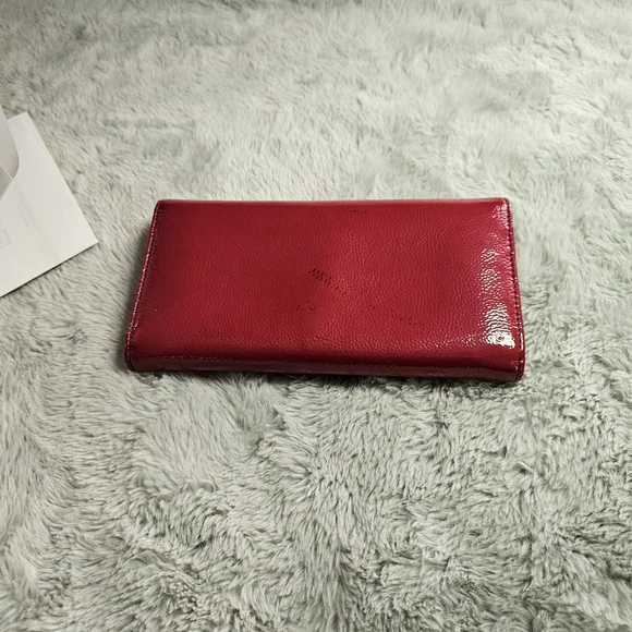 *Authentic**Gucci Soho GG Leather Continental Wallet - Crimson Red - Picture 6 of 16